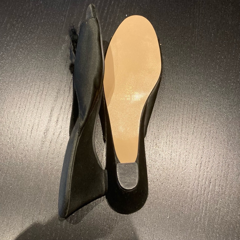 Vintage Black Satin Rose Slippers Size 9